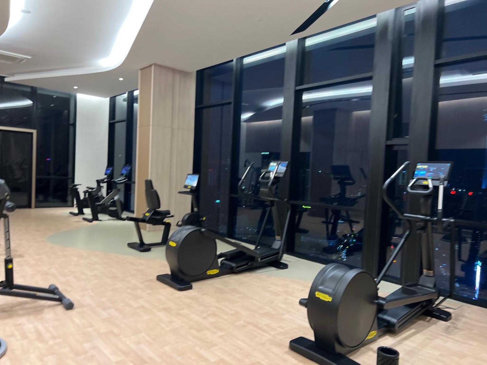 Popular Suites At Axon Residence Klcc クアラルンプール エクステリア 写真